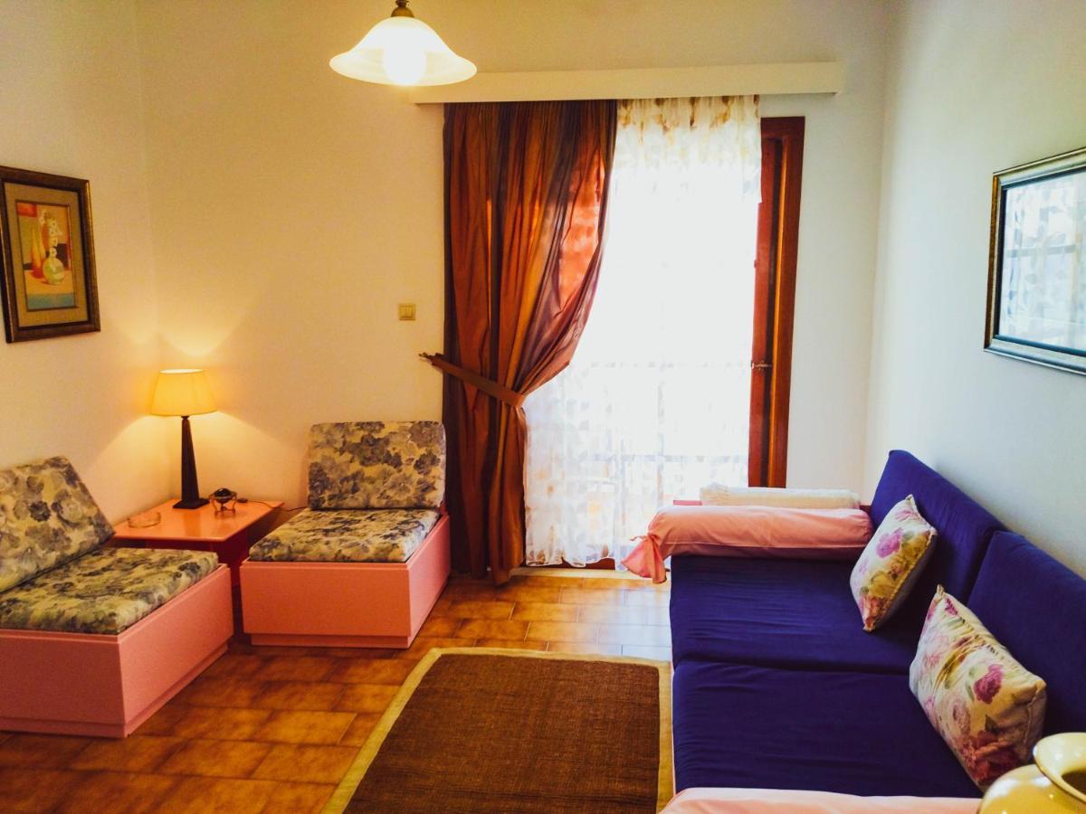 Ostria Apartments Kalives Калівес Екстер'єр фото